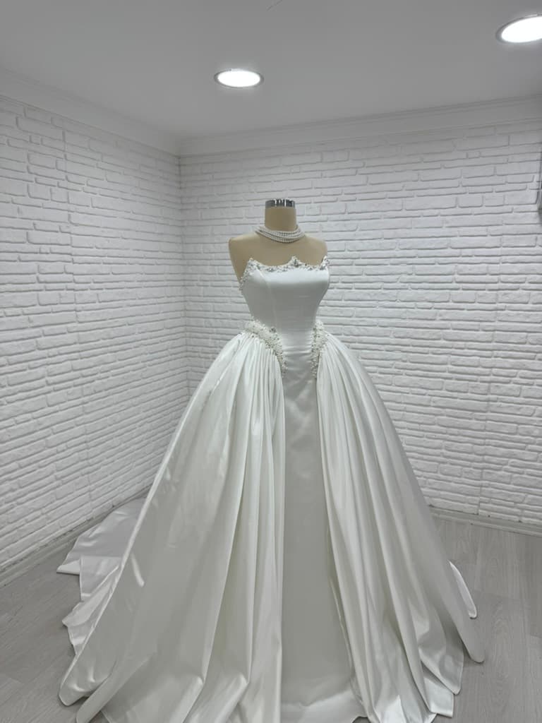 White Princess Wedding Dress