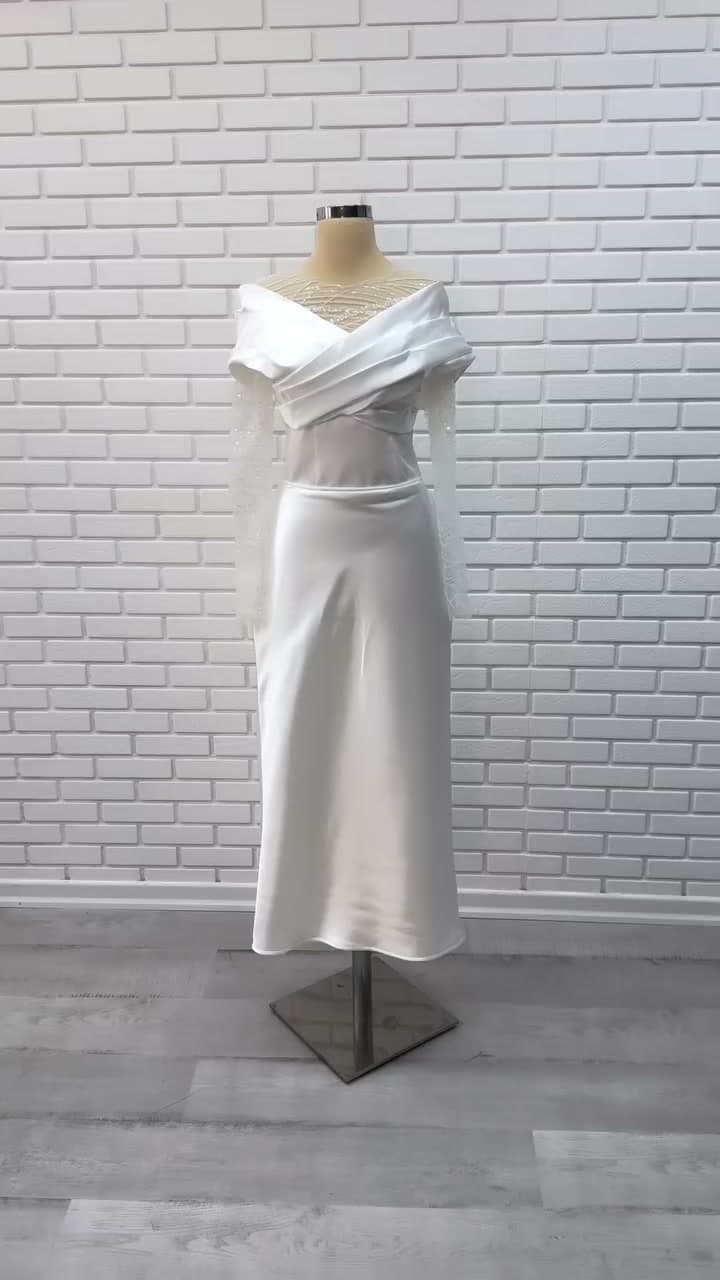 White Podium Mermaid Wedding Dress 2026-33