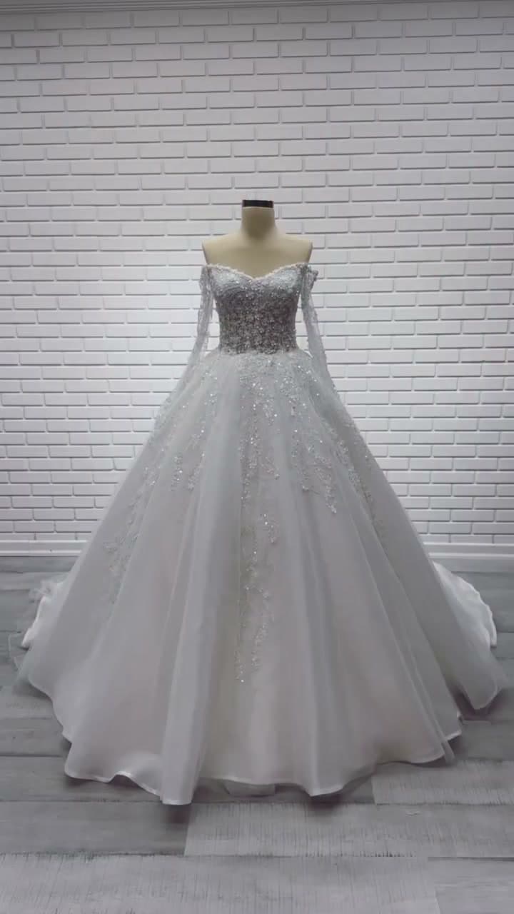 White Podium Princess Wedding Dress 2026-64