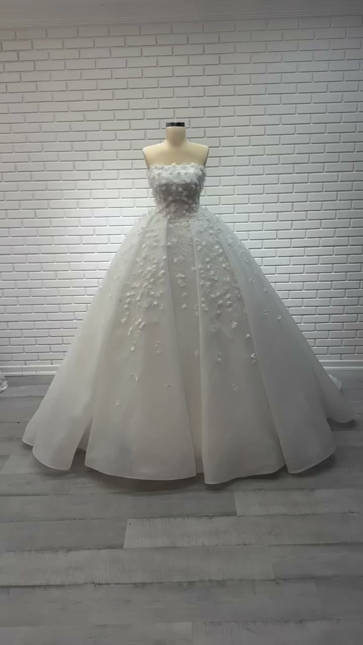 White Podium Princess Wedding Dress 2026-89