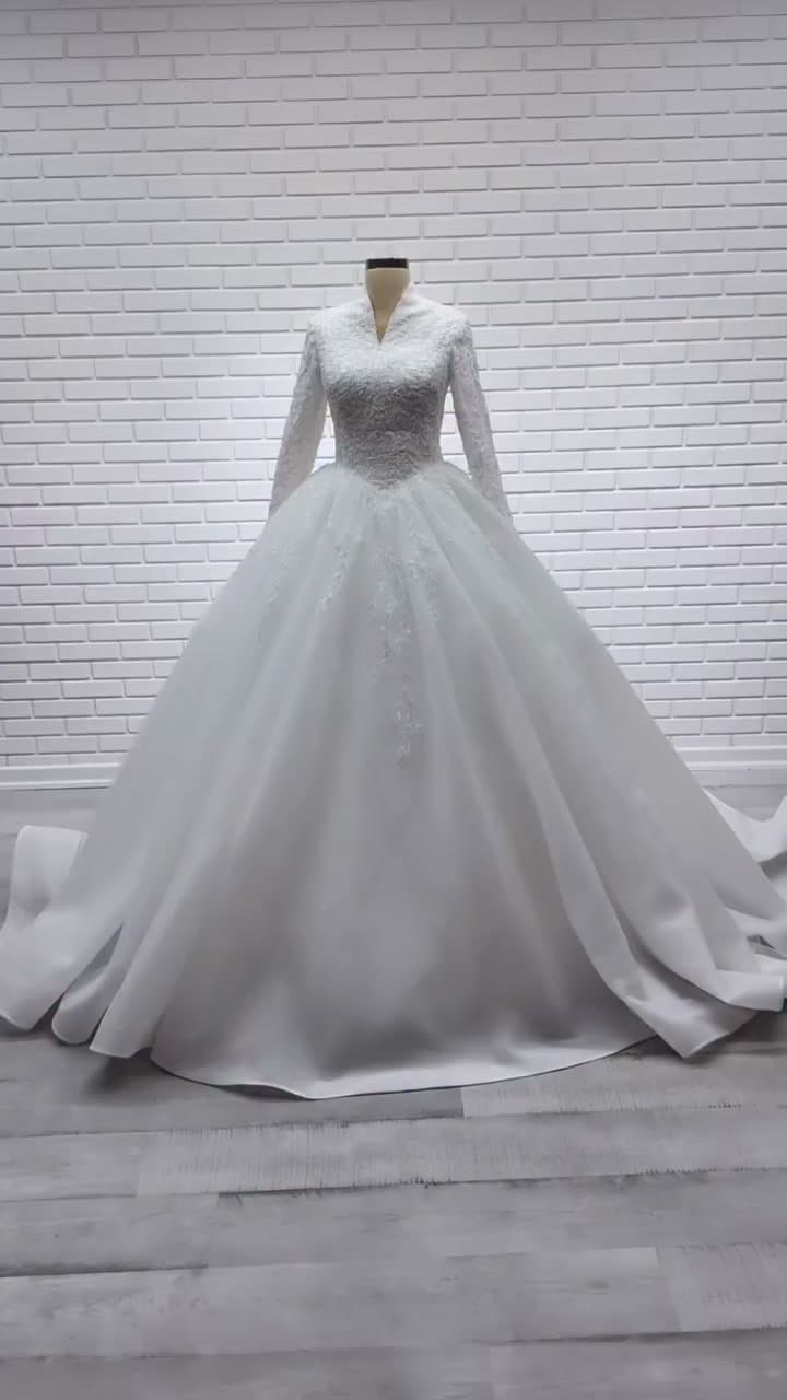 White Podium Princess Wedding Dress 2026-75