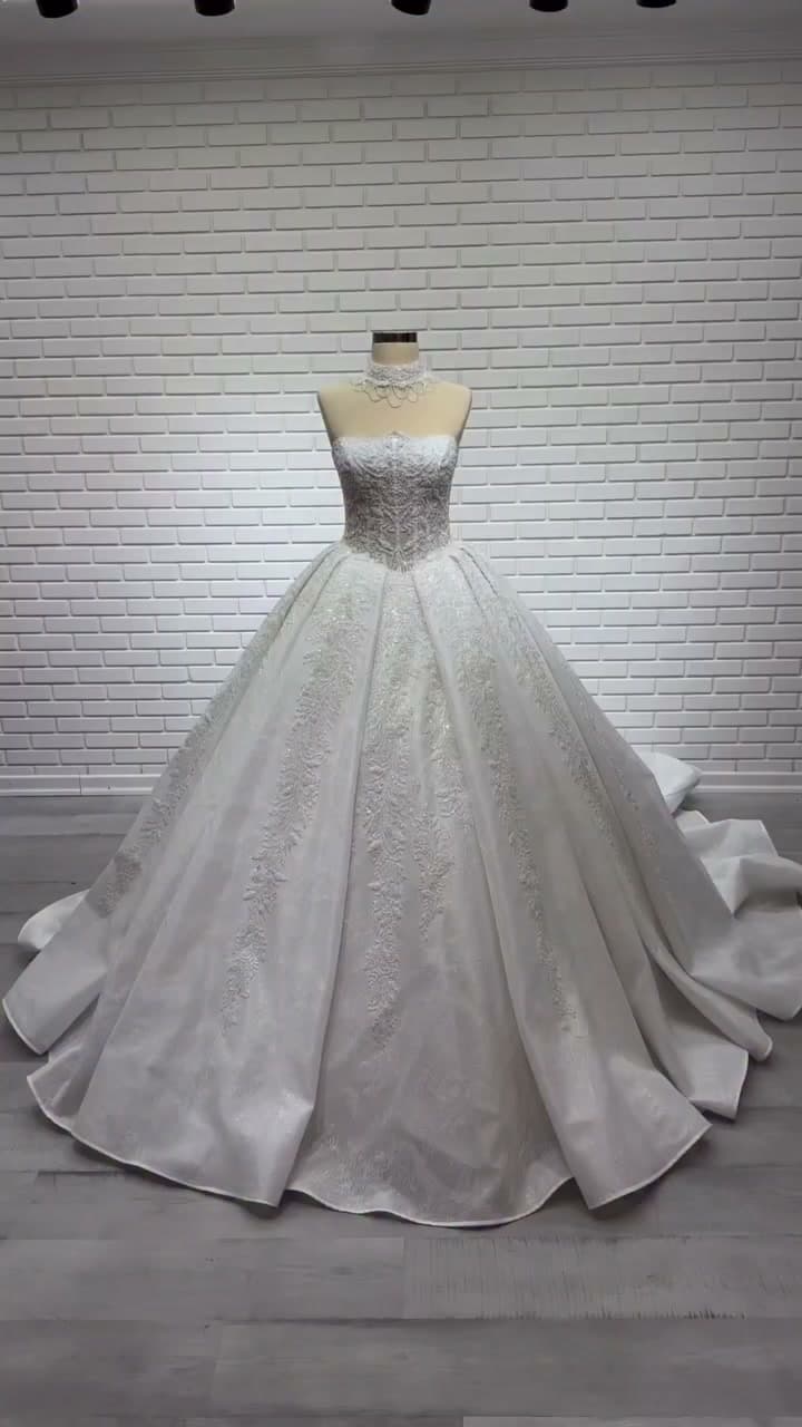 White Podium Princess Wedding Dress 2026-86